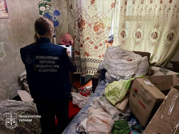 У Харкові правоохоронці вилучили брата та сестру із родини, де дітям загрожувала небезпека