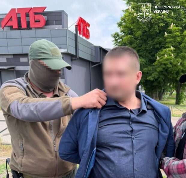 $5500 за рішення суду щодо дитини: на Харківщині затримано адвоката, який «продавав» вплив на суддю