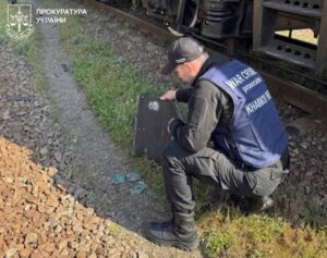 У Харкові внаслідок атаки БпЛА пошкоджено залізничну інфраструктуру: постраждали люди
