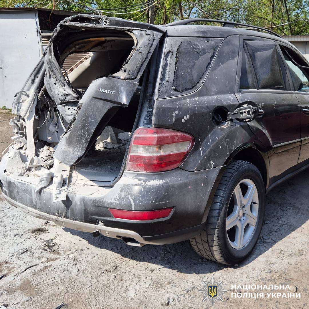 БпЛА влучив у гаражний кооператив у Харкові: двоє постраждалих