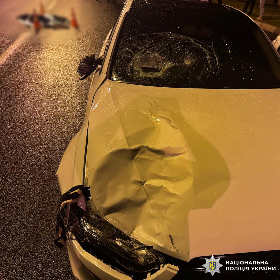 На Харкові сталася ДТП: 18-річний хлопець загинув, водій AUDI наїхав на пішоходів