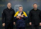 У мороз після обстрілу повернув газ 15 тисячам родин: газовика з Харкова нагородили орденом "За мужність"