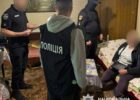 Матір з Харківщини організовувала порнографічні трансляції дочки, затримана поліцією