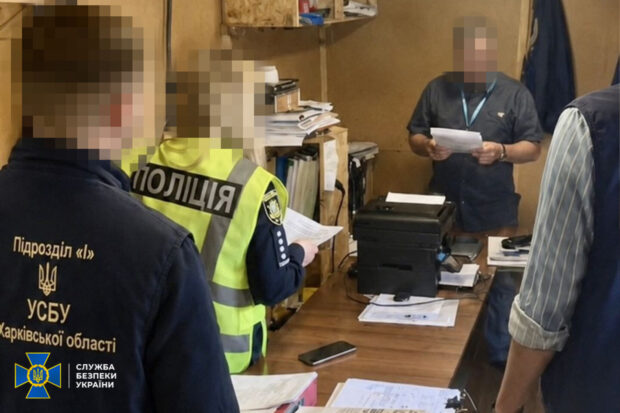 Правоохоронці посадовців енергосектору на розкраданні понад 8 млн грн під час будівництва захисних споруд для Зміївської ТЕС на Харківщині