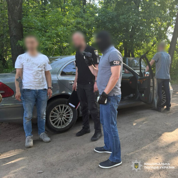 На Харківщині затримали посадовців РТЦК за хабар 250 тисяч гривень