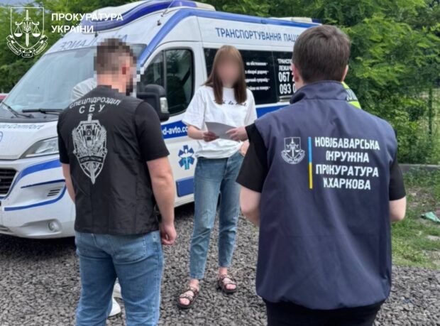 «Прийняла» неіснуючі роботи з ремонтів доріг: підозру отримала співробітниця Харківської міськради