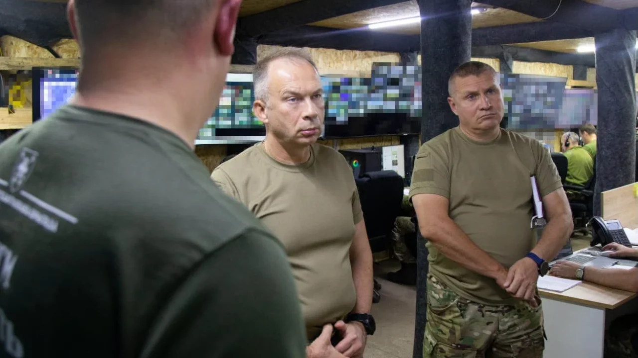 Сирський: Росіяни штурмують Куп’янськ малими групами