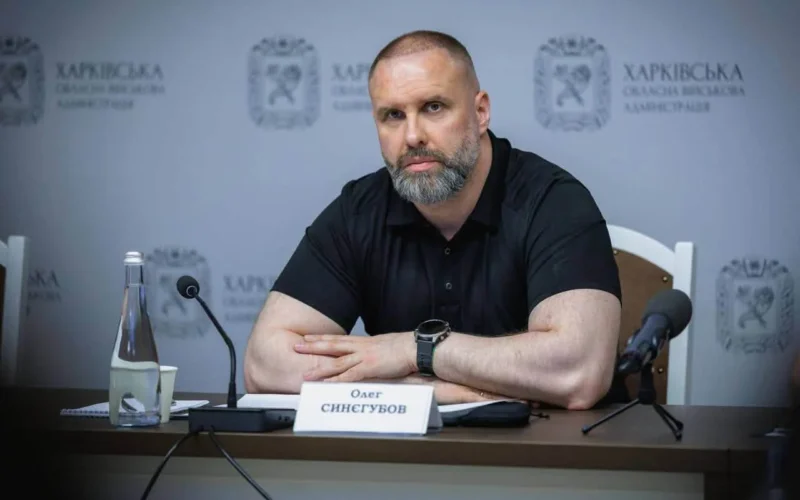 Російськи удари по населених пунктах Харківщини: серед поранених є підліток, пошкоджено десятки будинків та швидку – Синєгубов