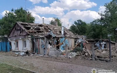 Ракетний удар по Балаклії на Харківщині: загинув чоловік, шестеро поранених (фото)