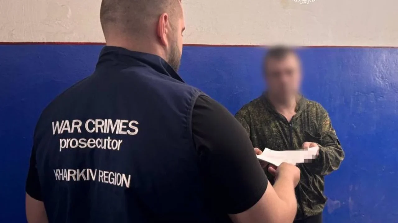Понад місяць тримали цивільного у погребі: на Харківщині повідомили про підозру двом окупантам, які морили голодом мешканця Вовчанщини (відео)