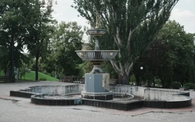 Соборний сквер повернули у власність Харкова: ділянку в центрі міста реконструюють