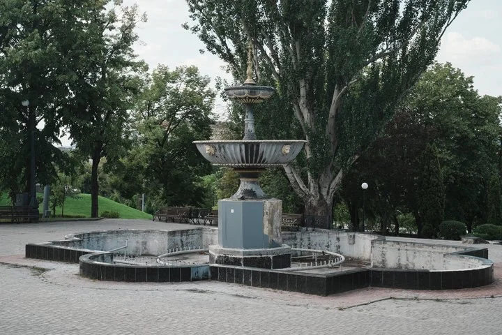 Соборний сквер повернули у власність Харкова: ділянку в центрі міста реконструюють