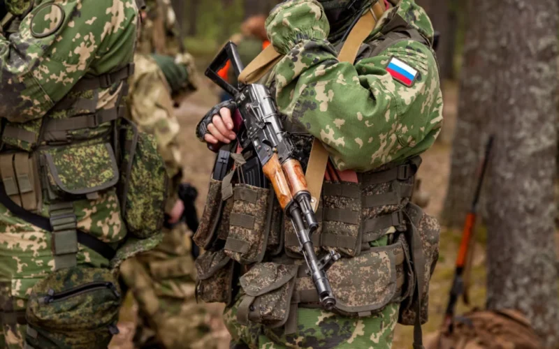 “С Бангладеша, с Бангладеша двое”: росіяни погубили азійських найманців у хащах Харківщини (відео)