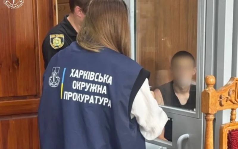 Жорстокий напад у Люботині: 18-річний хлопець душив дівчину до непритомності заради iPhone