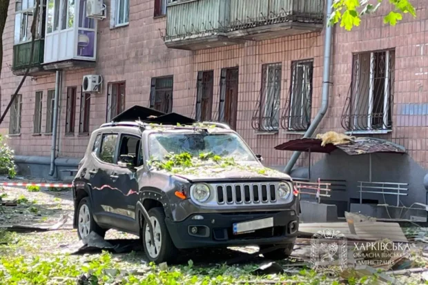 Російський удар по житловому будинку в Харкові: двоє загиблих, серед 19 поранених — четверо дітей