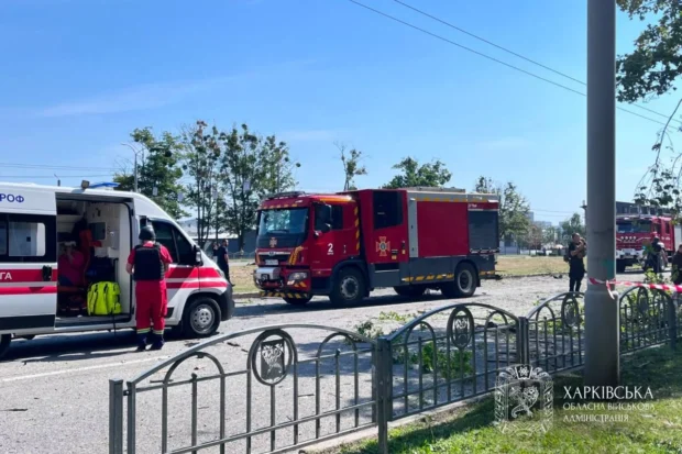 Російський удар по житловому будинку в Харкові: двоє загиблих, серед 19 поранених — четверо дітей