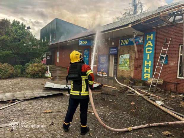 Російський безпілотник атакував Краснокутськ: троє цивільних дістали поранення
