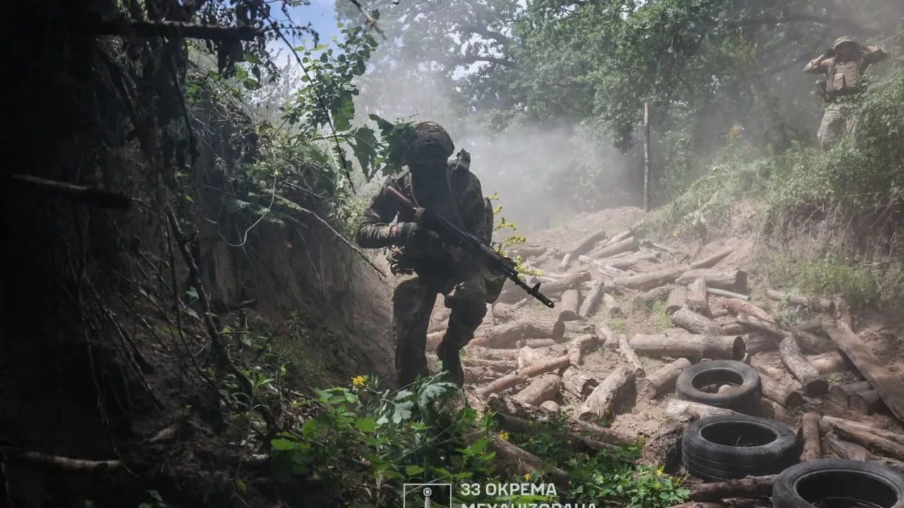 За добу Сили оборони відбили 16 російських штурмів на Харківщині – Генштаб ЗСУ (мапа)
