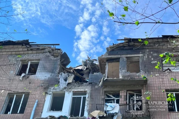 Російський удар по житловому будинку в Харкові: двоє загиблих, серед 19 поранених — четверо дітей