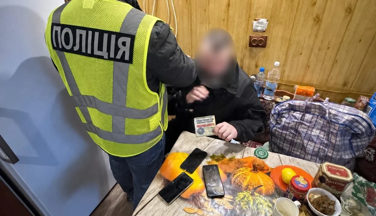 Зґвалтування хористки, шантаж та виготовлення дитячої порнографії: у Харкові перед судом постане чернець