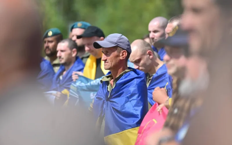 103 українці повернулися з полону: серед звільнених – 12 жителів Харківщини
