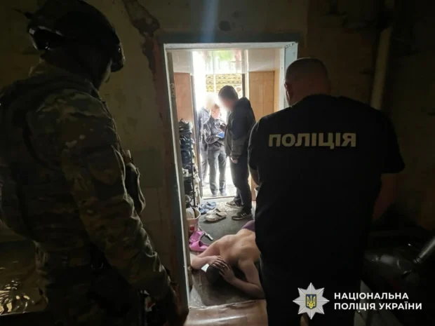 Ошукали латвійців на 116 тисяч євро під виглядом юристів: у Харкові ліквідували кол-центр