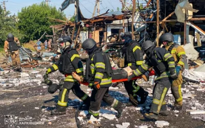 Ракетний удар по Печенігах на Харківщині: загинули десятеро людей, ще восьмеро поранено (фото)