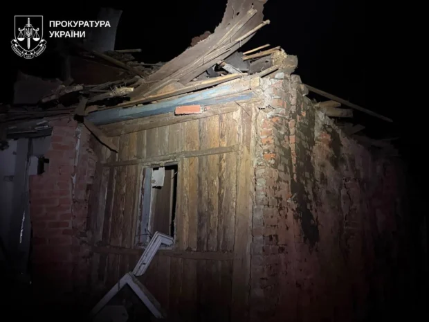 Два удари по Ізюму за ніч: унаслідок влучань авіабомби та БпЛА поранено п'ятьох людей
