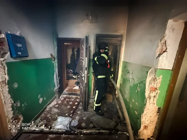 Ракетний удар по Балаклії: надзвичайники врятували жінку, ще двоє людей дістали поранення