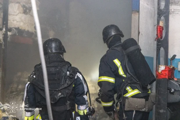 Нічна атака «Шахедів» на Харківщину: п'ятеро поранених, серед них — двоє дітей та рятувальник 