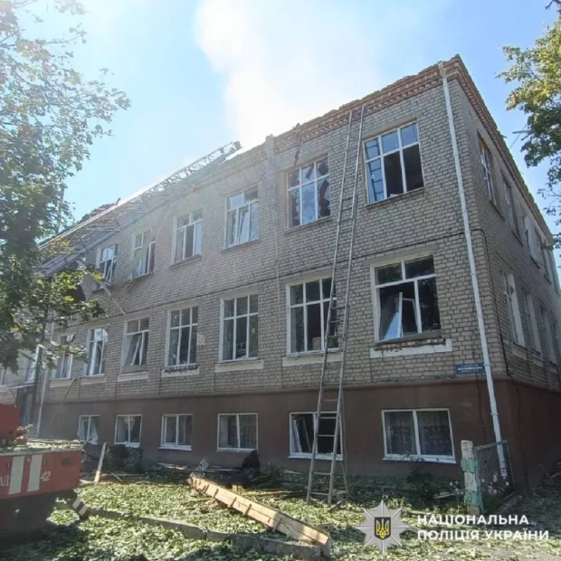 Росіяни завдали ударів по Лозовій та Балаклії: двоє людей загинули, ще 17 дістали поранення