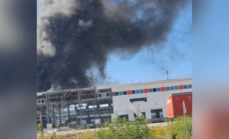 Росіяни вдарили по терміналу «Нової пошти» на Харківщині — загинув співробітник