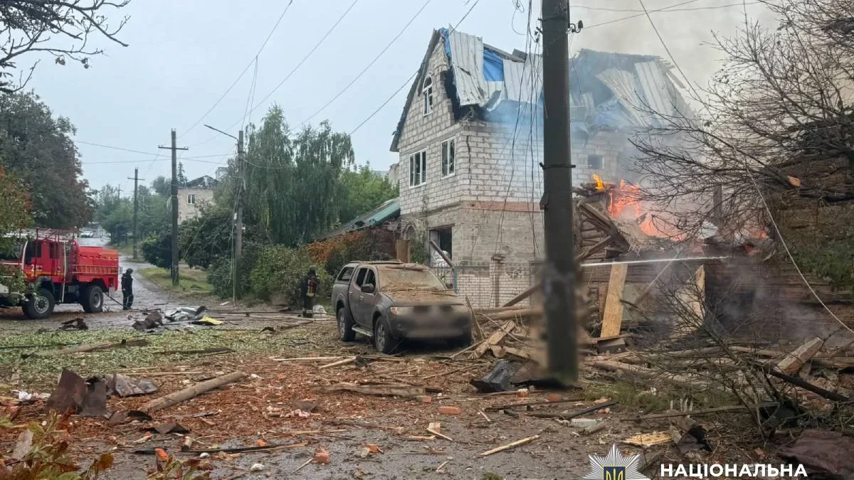 Росіяни завдали ударів КАБ по Ізюму: постраждали десять людей (фото)