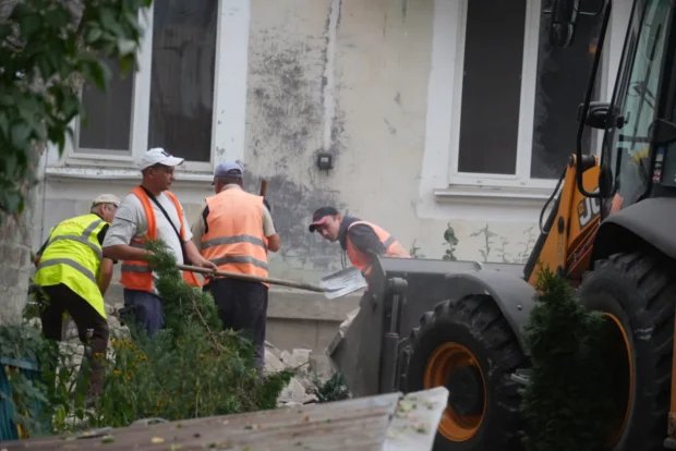 Внаслідок російського удару по Лозовій вибито понад 400 вікон