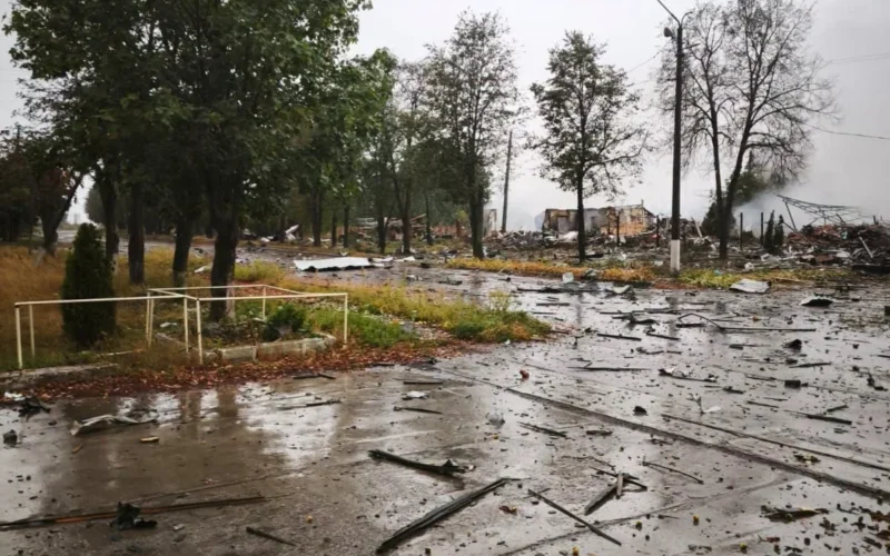 Росіяни зруйнували пункт базування «швидкої допомоги» у Великому Бурлуці на Харківщині