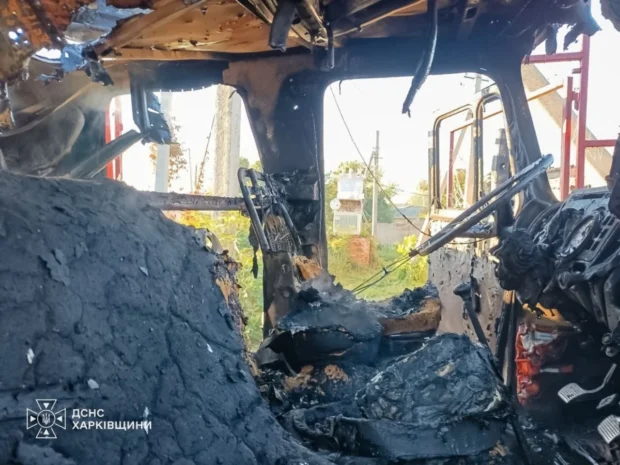 На Харківщині росіяни повторно атакували безпілотниками підрозділи ДСНС: пошкоджено спецтехніку