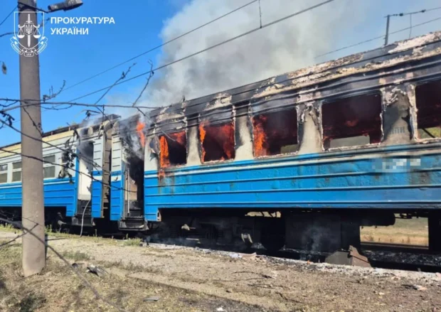 Російський безпілотник атакував електропотяг на Харківщині: одна людина загинула, ще вісім постраждали