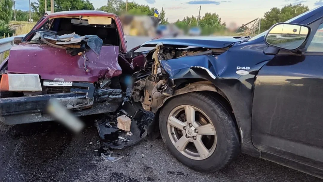 ДТП із двома потерпілими на Чугуївщині: водієві Toyota оголосили підозру