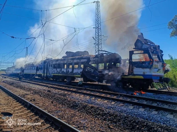 Росіяни атакували потяг «Харків — Ізюм», поранено сімох людей