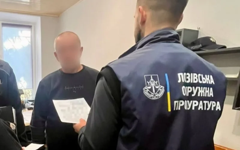 Намагався спалити дружину після сварки: на Харківщині затримали чоловіка