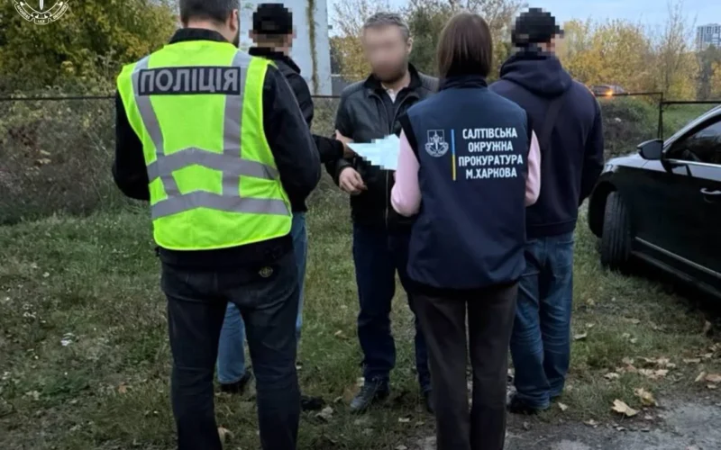 У Харкові затримали 50-річного чоловіка, підозрюваного в умисному вбивстві військовослужбовця ТЦК (відео)