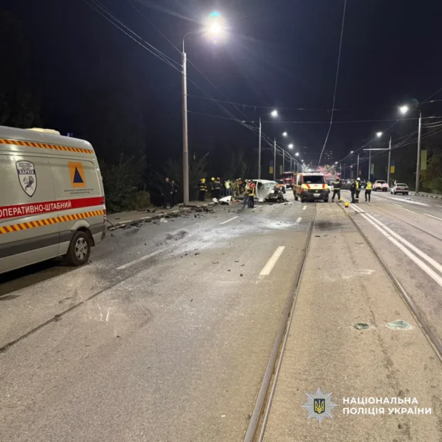 Смертельна ДТП у Харкові: загинули двоє пасажирів, водії у лікарні
