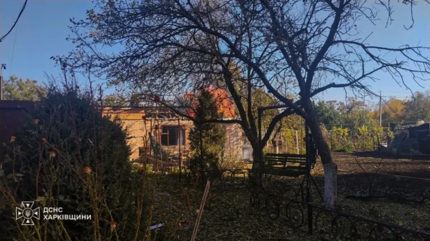 Росіяни вдарили по Лозовій: виникли пожежі, є загиблі та поранені 